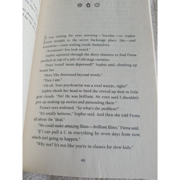 Faith Girlz Sophie's World Paper Back Book - Picture 4 of 4